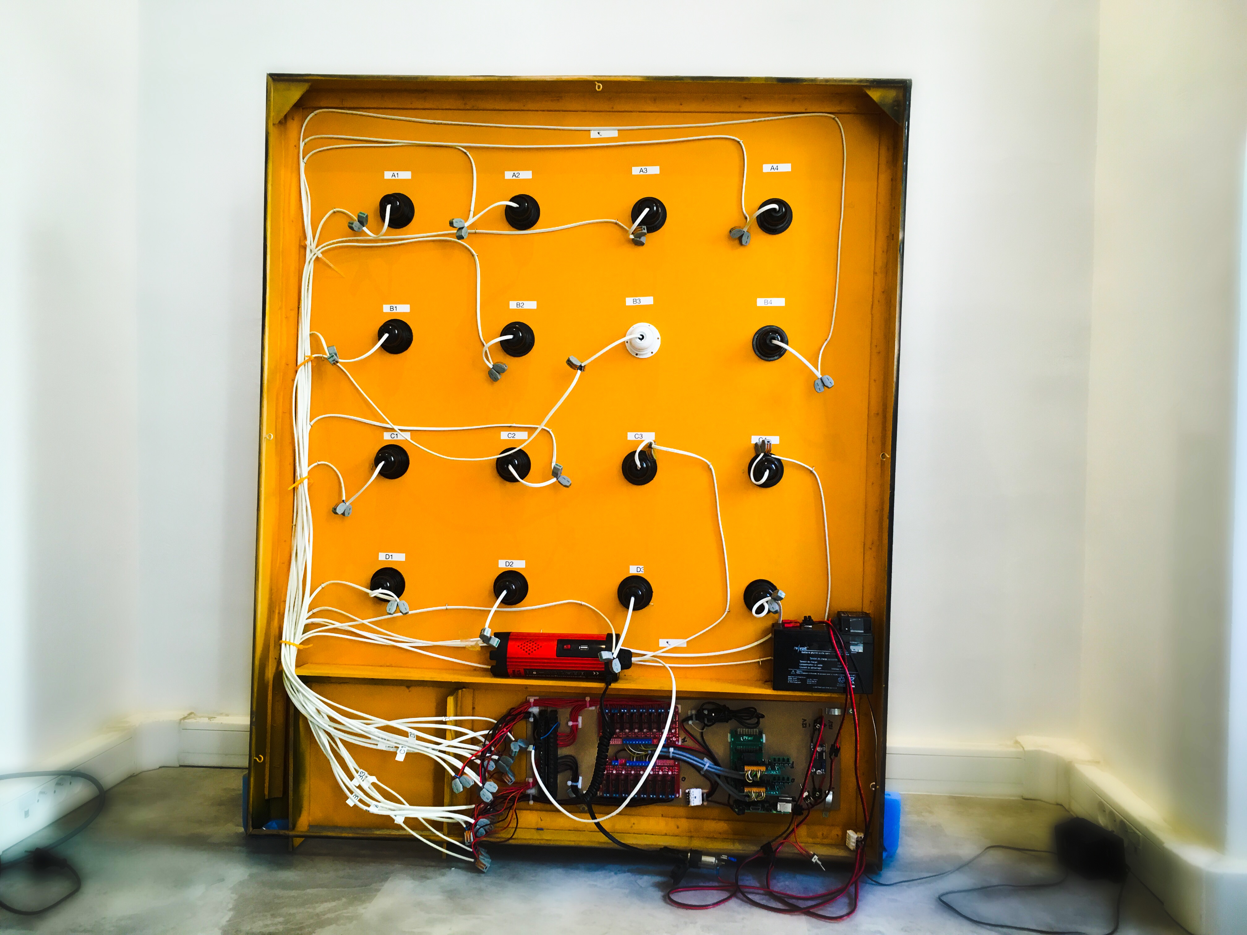 Cell.ion - La machine d'aide à l'indécision [+ ATELIER] project image