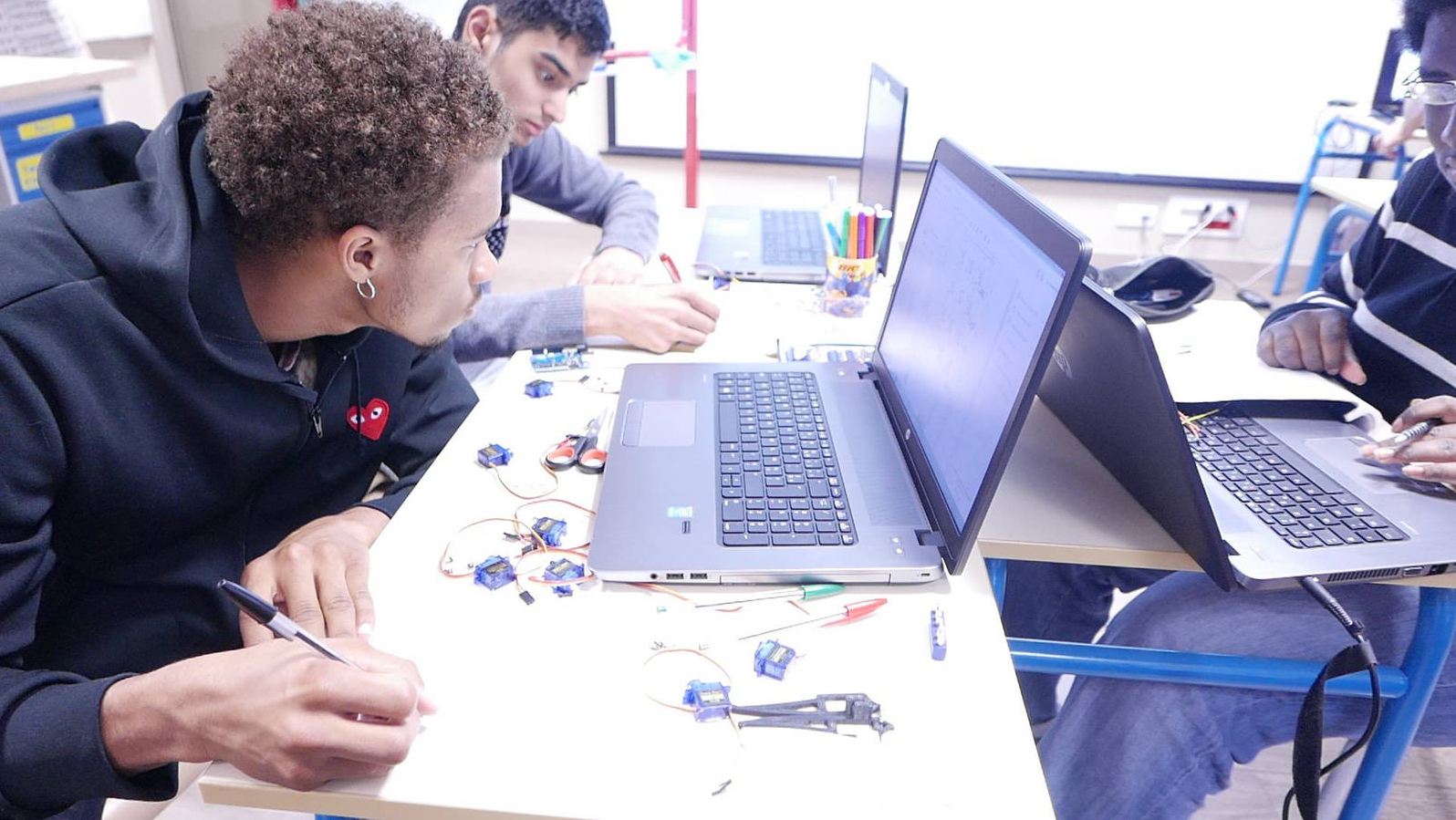 Co-dev/ La Fabrique Numérique de Gonesse/ Lab brique project image